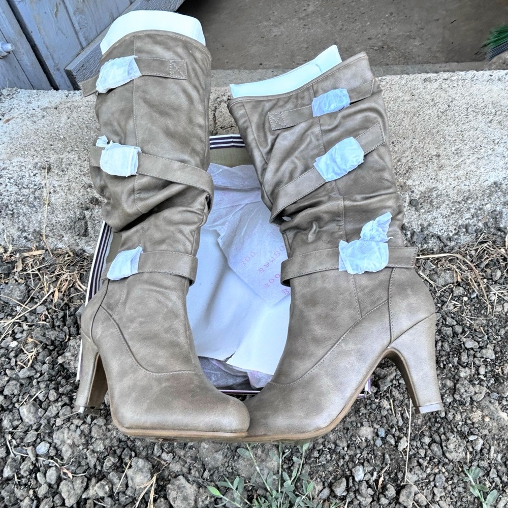 Bamboo brand vegan leather boots brand new in box toupe color sizes 6, 8, 9, 10